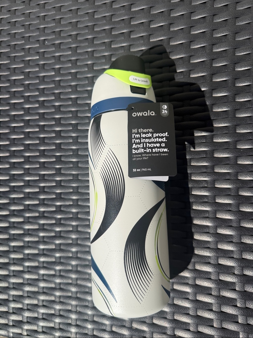 Owala soccer water bottle 32oz